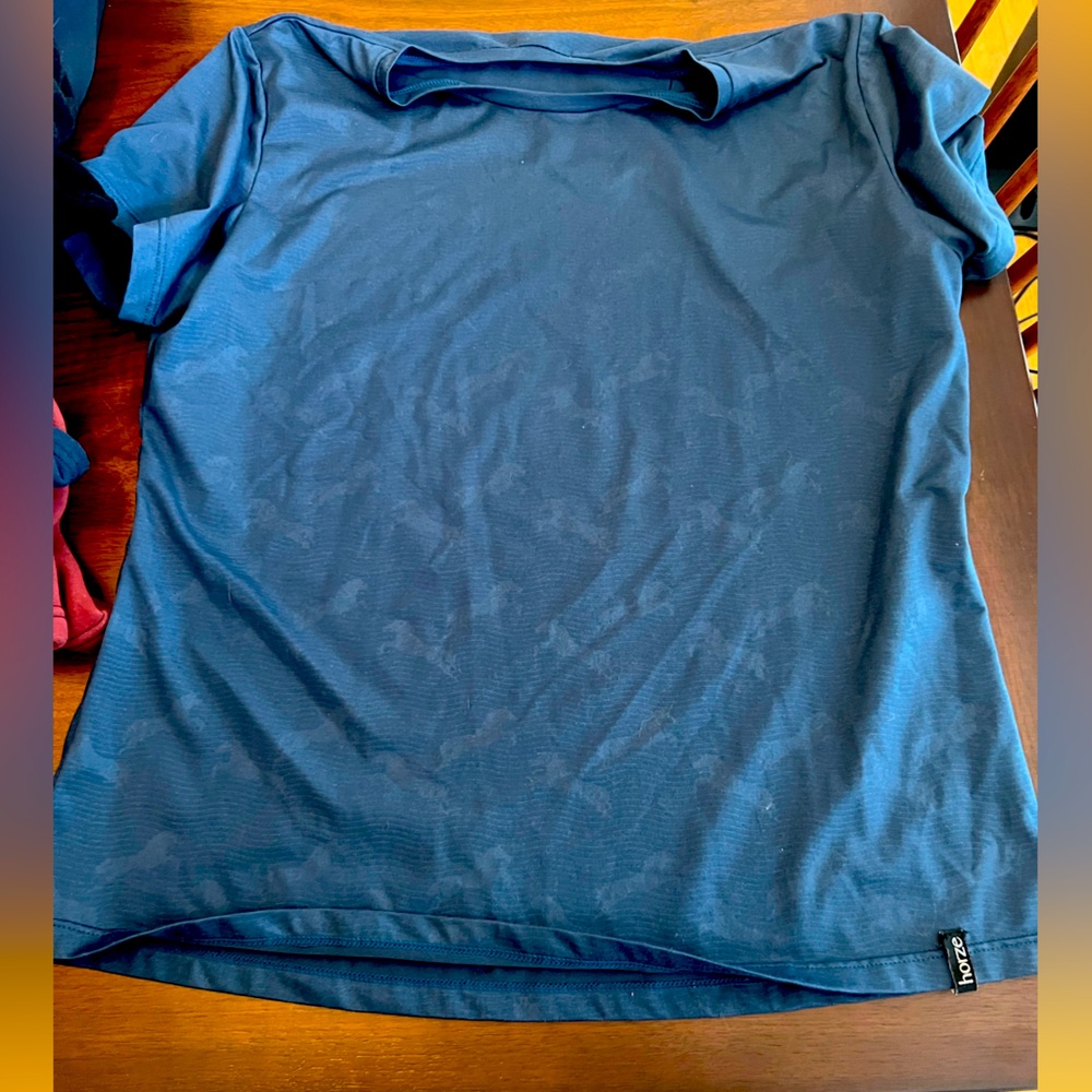 Equestrian Performance Tshirt | Horse Print | Horze Brand